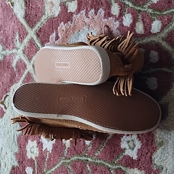 New MINNETONKA Chesnut Tan Moccasins 8 - Picture 6 of 7